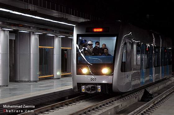 تست گرم اولين واگن قطار شهري مشهد