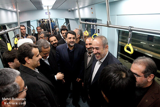 بازديد استاندار خراسان رضوي از قطار شهري مشهد