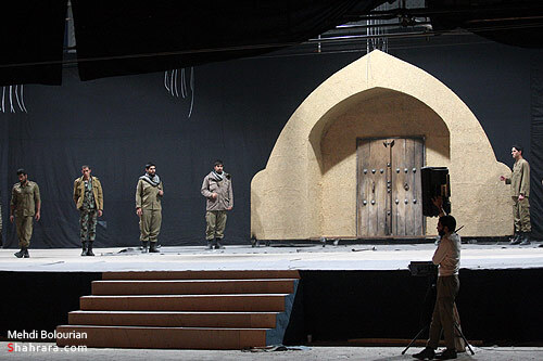 گزارش خبري/ آماده سازي نمايش شب آفتابي