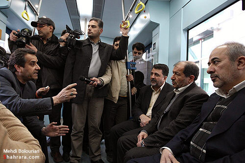 بازديد وزير كشور از قطار شهري مشهد