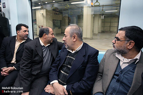 بازديد وزير كشور از قطار شهري مشهد