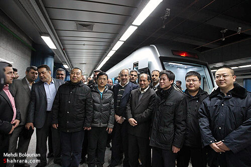 بازديد وزير كشور از قطار شهري مشهد