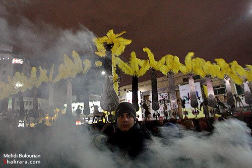 عزاداري مردم در شب شهادت امام رضا(ع)