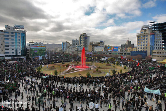 عزاداری مردم مشهددرسالروز شهادت امام رضا(ع)