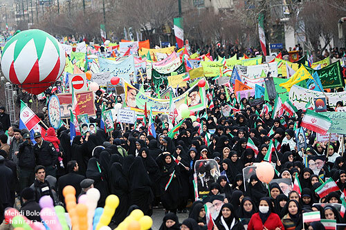 حضور باشكوه مردم در 22 بهمن مشهد-2