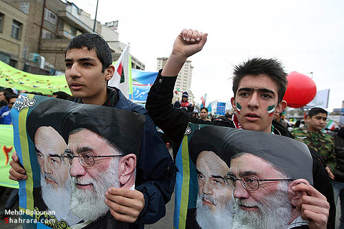 حضور باشكوه مردم در 22 بهمن مشهد-2