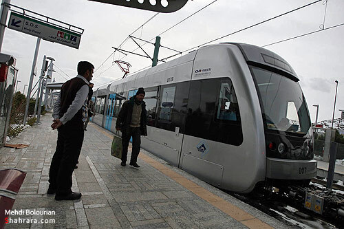 بهره برداري آزمايشي از قطار شهري مشهد