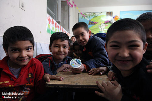 مراكز فرهنگي ، ورزشي مهاجرين افغاني در مشهد