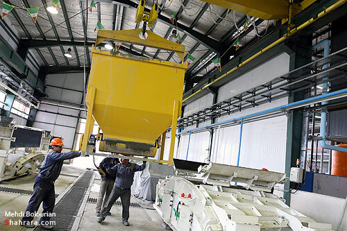 افتتاح كارخانه توليد قطعات بتني مترو