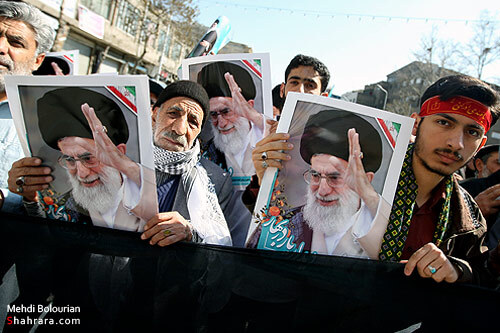 گزارش خبري/ راهپيمايي مردم مشهد در حمايت از مردم بحرين