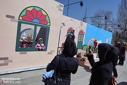 مشهد لباس نو مي پوشد...