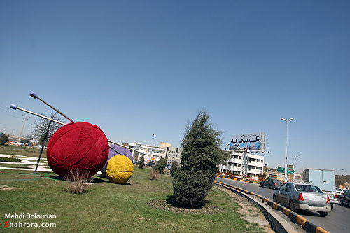 مشهد لباس نو مي پوشد...