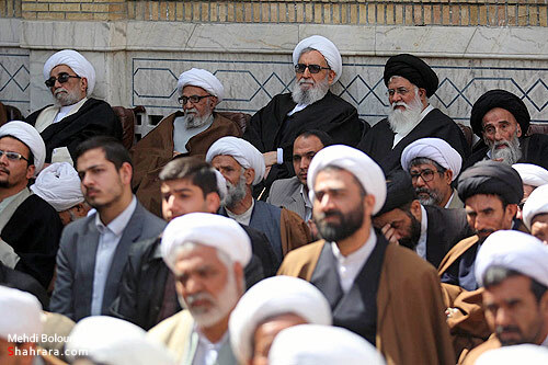 تجمع اعتراض آميز علما و روحانيون در حمايت از مردم بحرين