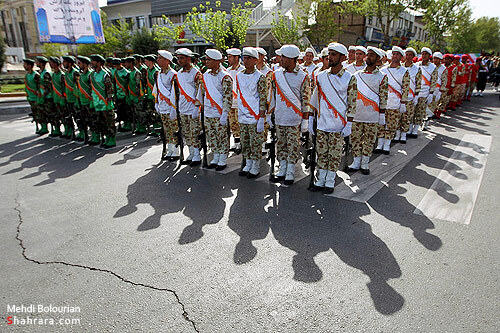 رژه یگانهای نمونه ارتش جمهوری اسلامی-2