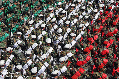 رژه یگانهای نمونه ارتش جمهوری اسلامی-2