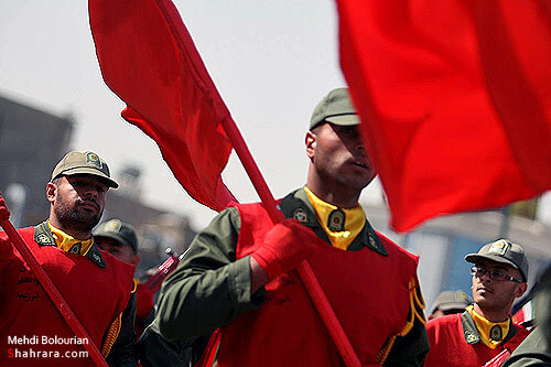 رژه یگانهای نمونه ارتش جمهوری اسلامی-2