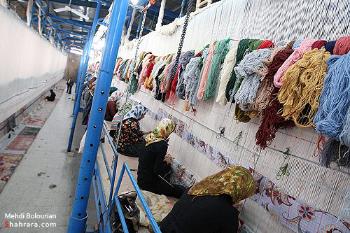 بافت بزرگترين قالي جهان