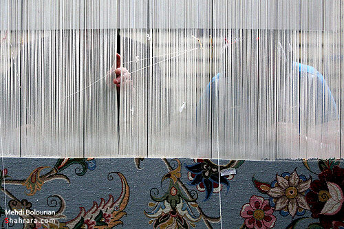 بافت بزرگترين قالي جهان