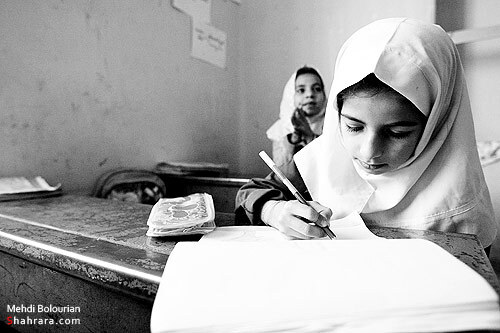 دبستان يك كلاسه رشادت