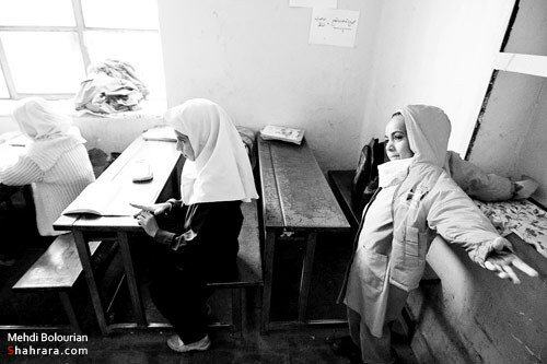 دبستان يك كلاسه رشادت