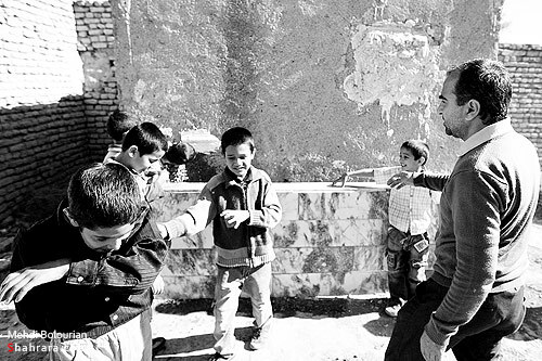 دبستان يك كلاسه رشادت