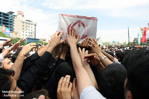 تشییع سردار رشید اسلام شهید عبدالحسین برونسی و 2 شهید گمنام/2 