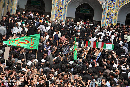 تشییع سردار رشید اسلام شهید عبدالحسین برونسی و 2 شهید گمنام/2 