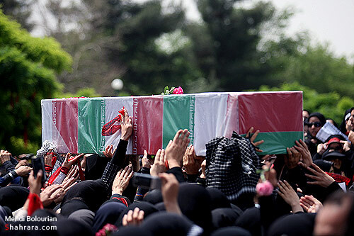 تشييع و تدفين دو شهيد گمنام در دانشگاه فردوسي مشهد