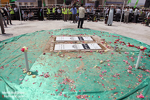 تشييع و تدفين دو شهيد گمنام در دانشگاه فردوسي مشهد