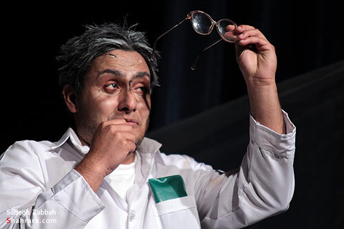  اجراي نمايش حفره روباه