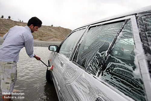 كارواش طبيعي در بستر رودخانه