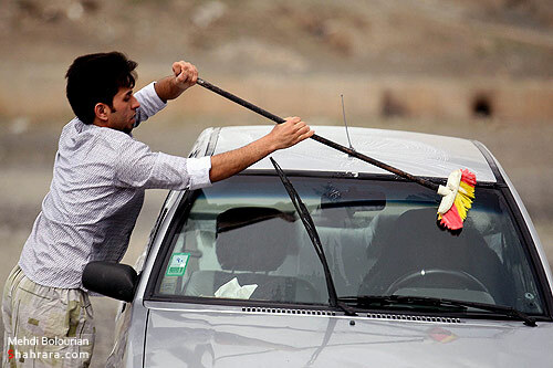 كارواش طبيعي در بستر رودخانه