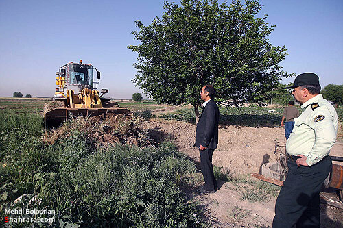 اولين تخريب مزارع آلوده كشف رود در سال 90