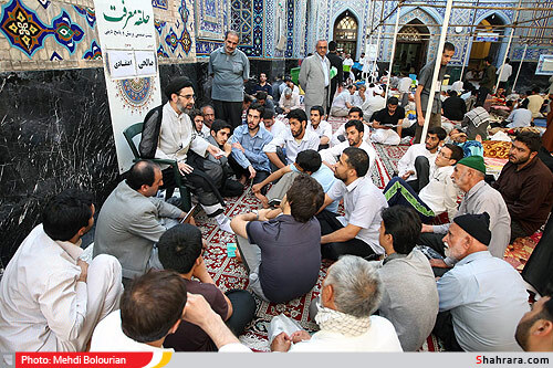 مراسم معنوي اعتكاف در مسجد گوهرشاد