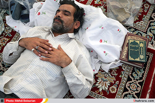 مراسم معنوي اعتكاف در مسجد گوهرشاد