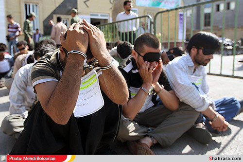 دستگيري اعضاي باند سرقت و زورگيري