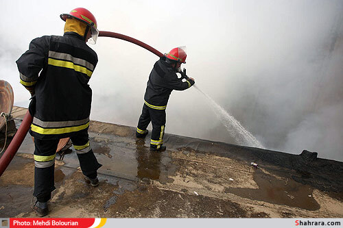 آتش سوزي در انبار لوازم برقي