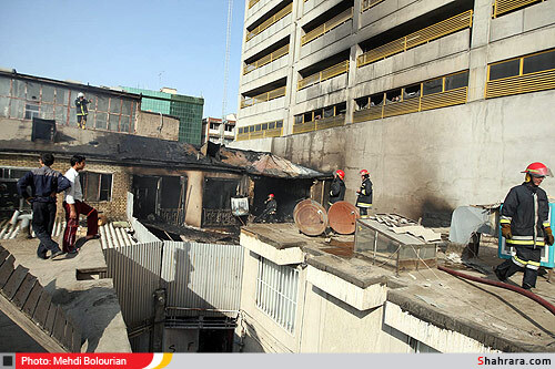 آتش سوزي در انبار لوازم برقي