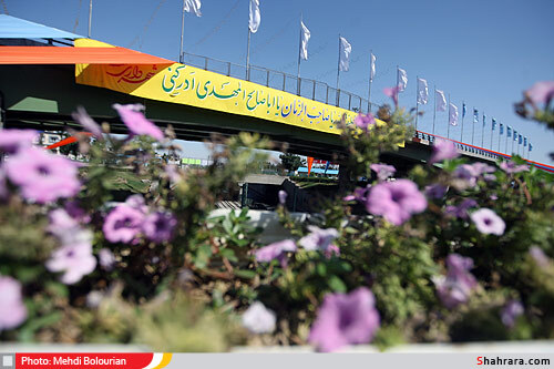 شــــهر در انتظار منجــــي