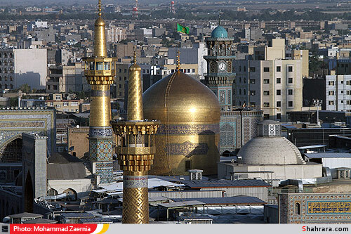 حرم امام هشتم در شب ميلاد امام زمان(عج)