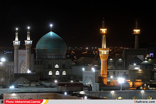 حرم امام هشتم در شب ميلاد امام زمان(عج)