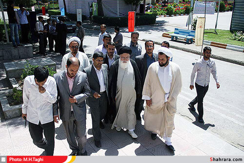 همايش انديشه هاي آسماني با حضور آيت الله علم الهدي