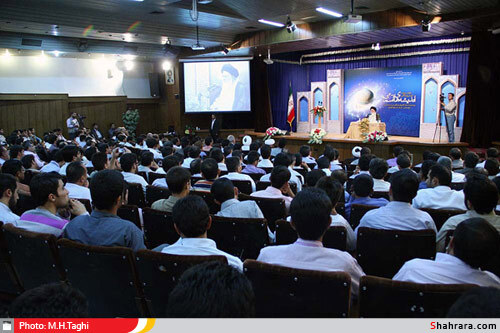 همايش انديشه هاي آسماني با حضور آيت الله علم الهدي