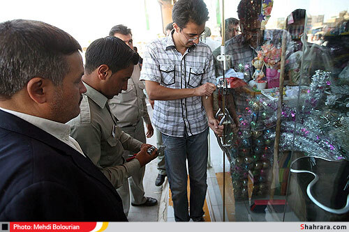 پلمپ واحدهاي متخلف در بازار گل 