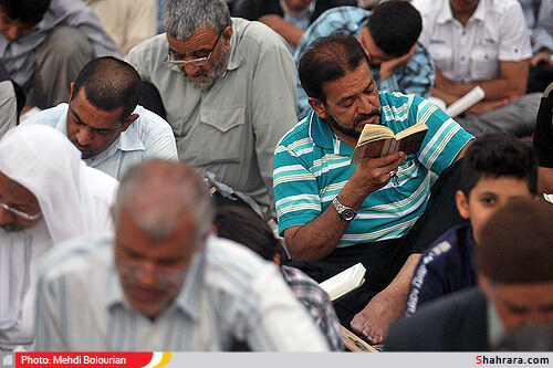 محفل انس با قرآن در حرم رضوي