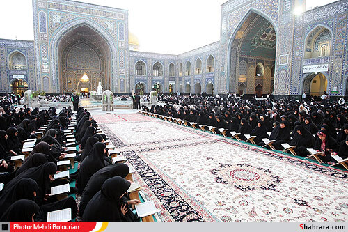 محفل انس با قرآن در حرم رضوي