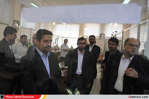 حضور مسئولين شهري و استاني در روزنامه شهرآرا