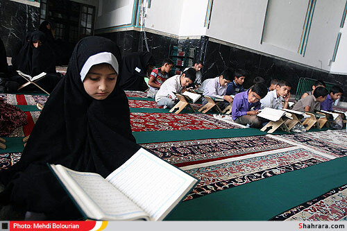 محفل انس با قرآن کودکان در حرم رضوی