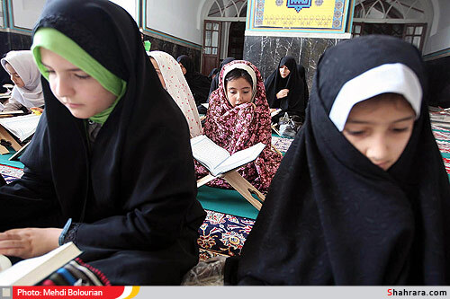 محفل انس با قرآن کودکان در حرم رضوی