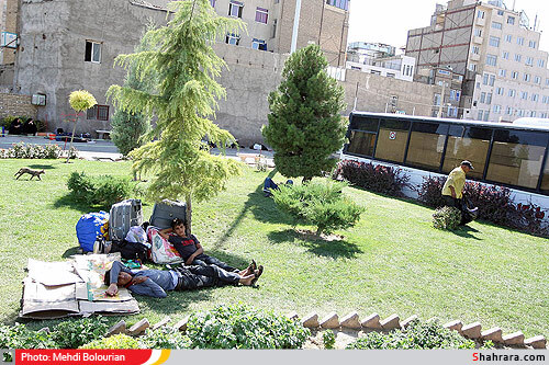 وضعیت زائران اطراف حرم رضوی